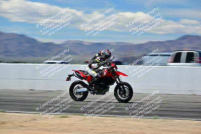 media/Mar-25-2024-Moto Forza (Mon) [[8d4319bd68]]/3-Intermediate Group/Session 4 (Front Straight Speed Pans)/